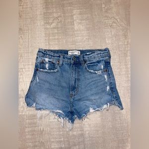 Abercrombie & Fitch size 25 (0) High Rise Mom Shorts